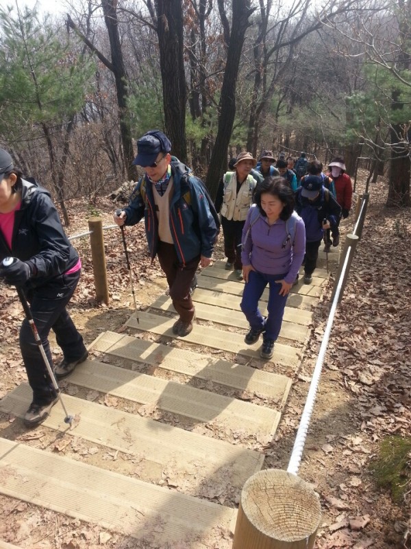 1b9ef535fbc457002db330fc92c4eb07_1460604