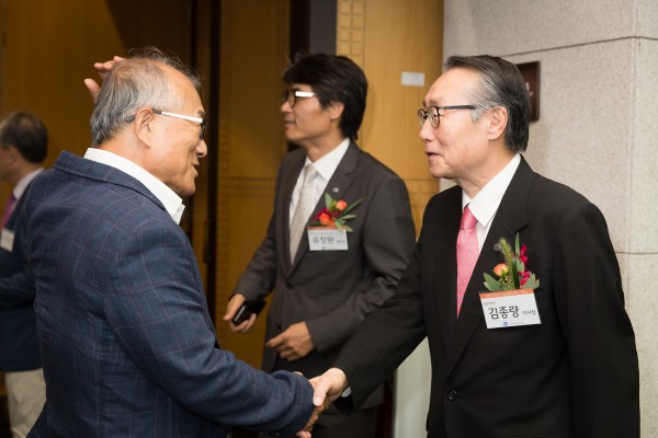 1b9ef535fbc457002db330fc92c4eb07_1460608