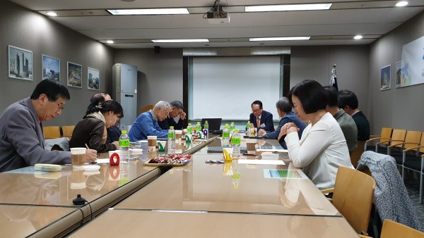 393632067f8129d07c3c6adb3d7e1d79_1555475