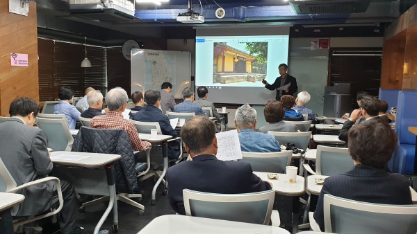 67c4ceb06d76735a386fe97254de7d01_1556611