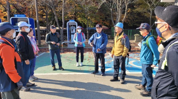 12ebdbe319c4e180123edddc2f178d3e_1684741