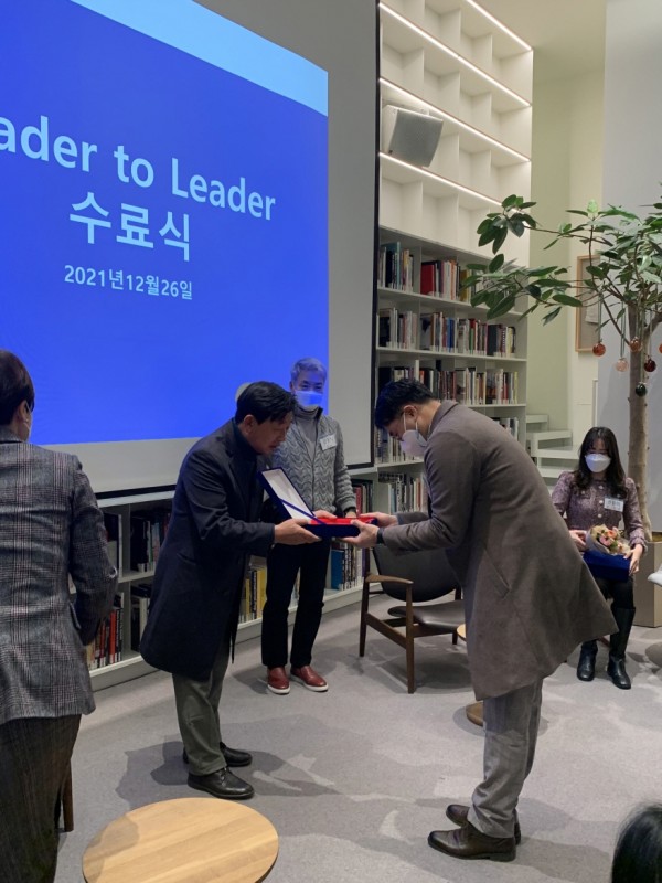 9a866bf36d9ae9cc63f46652eadafa1c_1684824