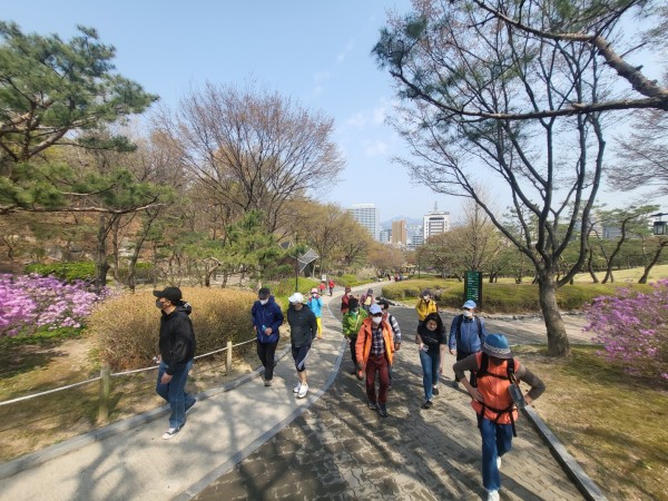 9a866bf36d9ae9cc63f46652eadafa1c_1684826