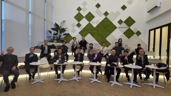 b2332140d14a0aa2dc713a606b11cbba_1737013