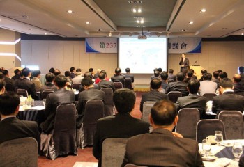 지역 중기 임금 수준 높이며 성장해야 노기호 CEO지식나눔 상임대표 경남…